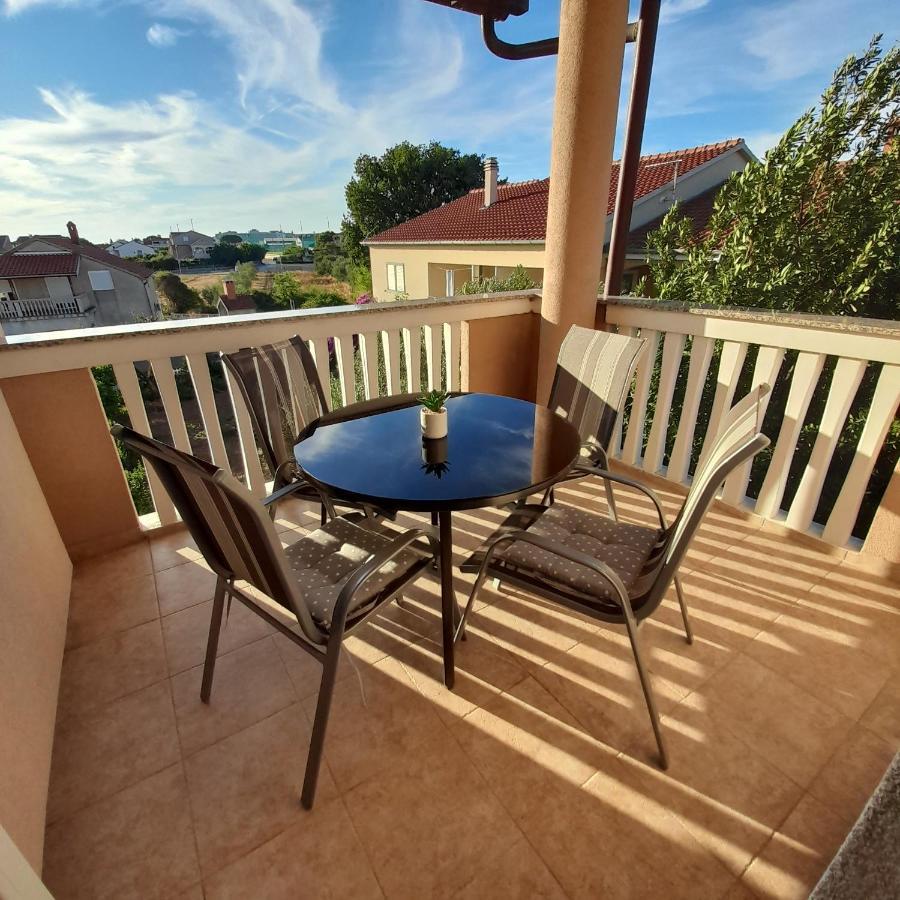 Apartments Filipovic Biograd Na Moru Exterior foto