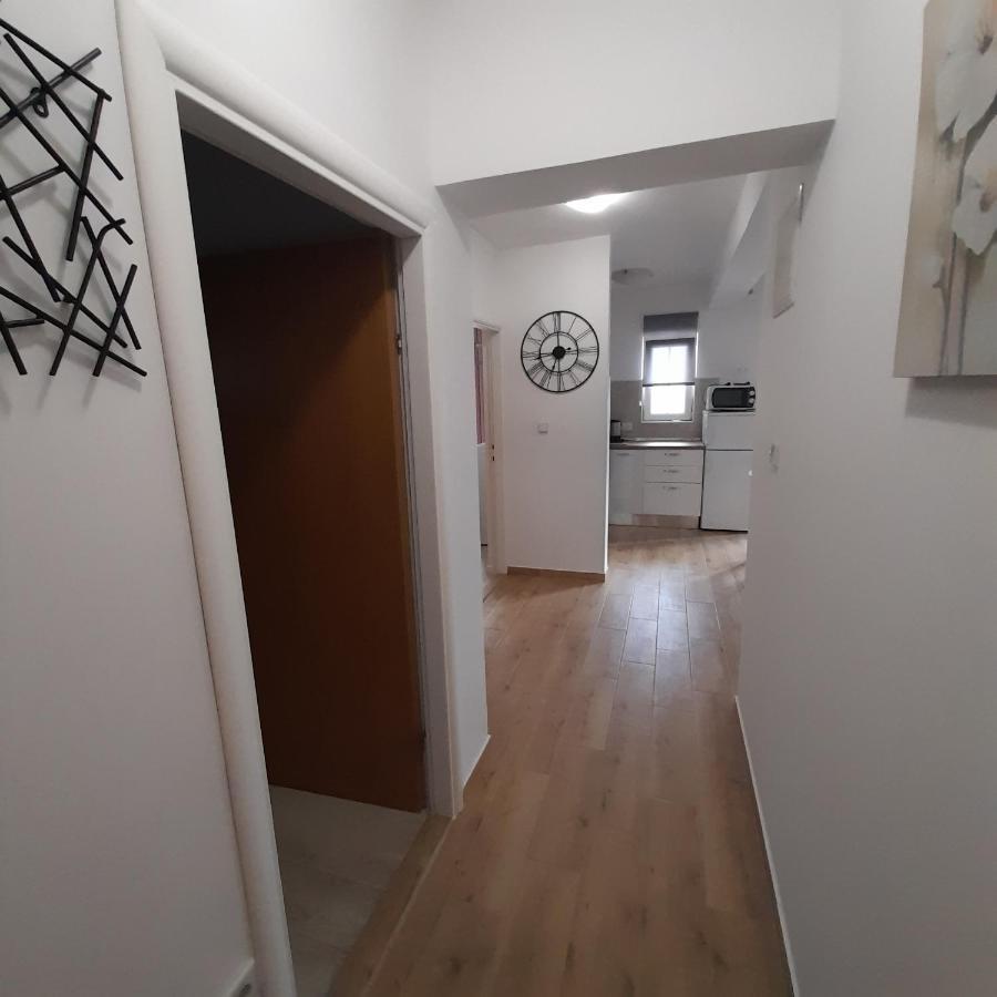 Apartments Filipovic Biograd Na Moru Exterior foto